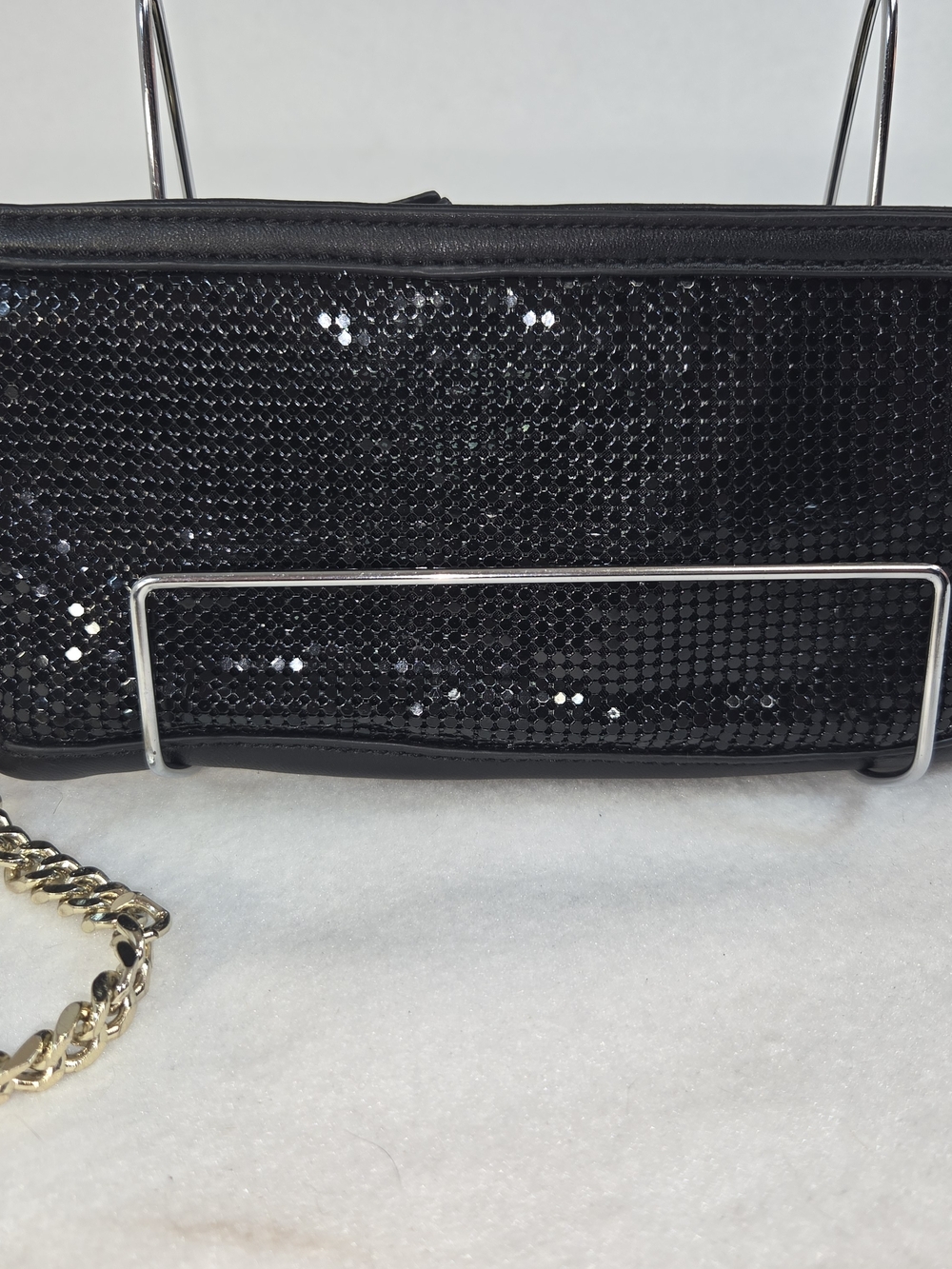 Via Spiga Black Sequin Leather Clutch Wristlet Gold Chain Strap Pockets Evening